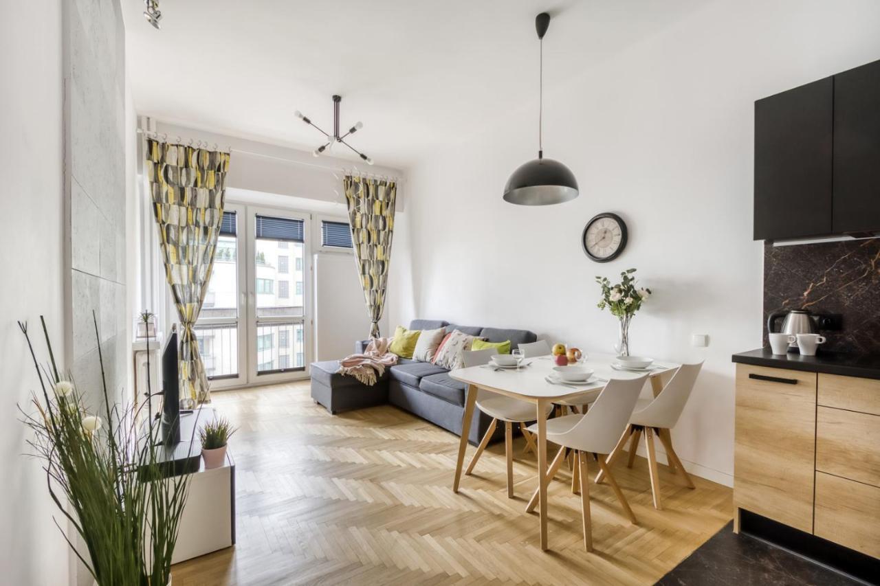 Cherry House - Rondo Onz Warsaw Luaran gambar