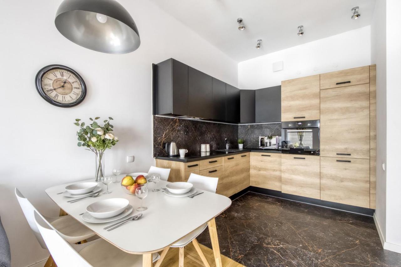 Cherry House - Rondo Onz Warsaw Luaran gambar